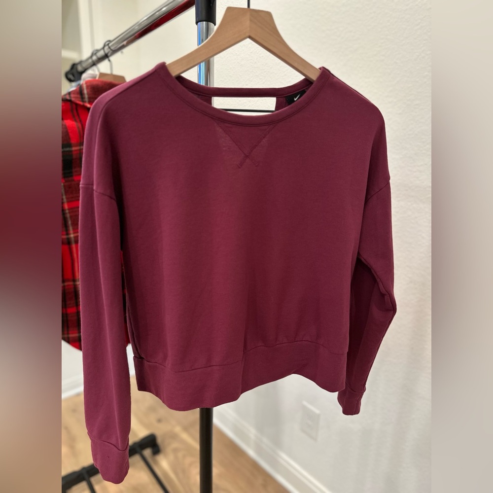 Nike Yoga Wrap Cover-Up Sweatshirt Top Villain Red / Shadowberry / Berry